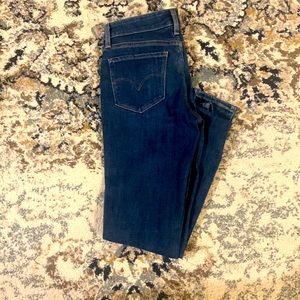 Levi’s 711 skinny blue jeans - 24